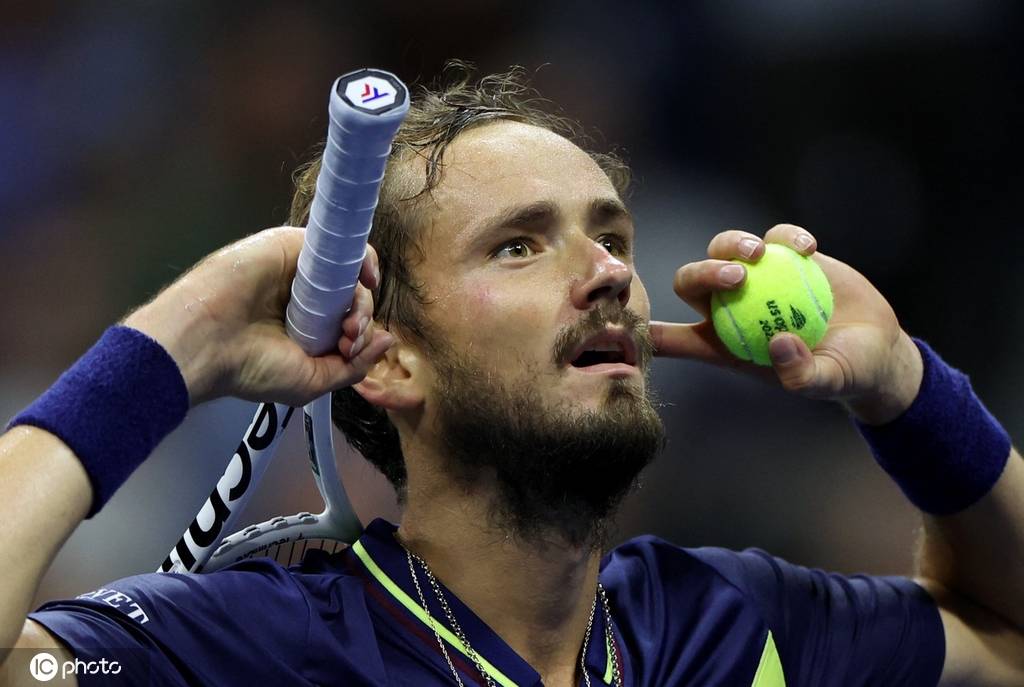 和持续的竞 和持续的竞